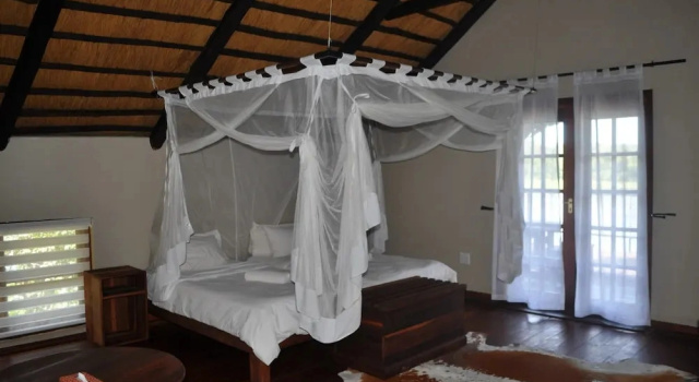 Вилла Hakusembe River Lodge