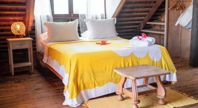 Great House By Manaeva Lodge, Prenota Hotel Moorea Polinesia francese