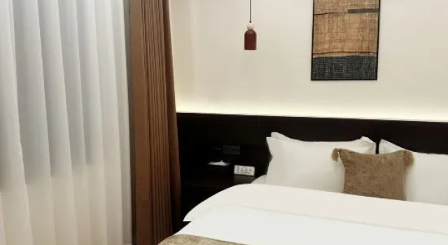 Семейный люкс Deluxe Dali Hemuyuanli Smart Homestay (Erhai Lake S-Bay Ecological Corridor)