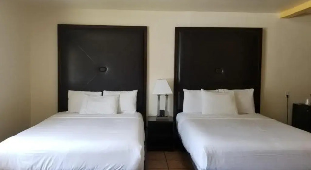 Четырёхместный номер Standard Casa Bella Inn Downtown LA