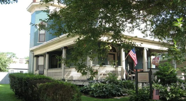 Bayberry House Bed and Breakfast, Varaa Hotelli Hotellit Steubenville aamiaisella, Aamiainen