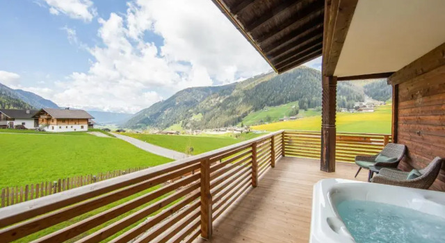Апартаменты Deluxe Residence Alpina