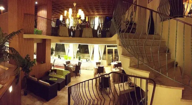 Au Pavillon Bleu, Rezervasyon Otel Ile de France otoparklı oteller, Otopark