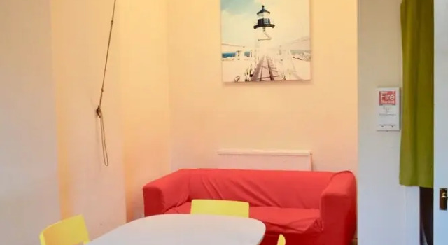 3 Bedroom Bruntsfield Flat, Забронировать Отель Отели Мерчистон 3 звезды, 3*