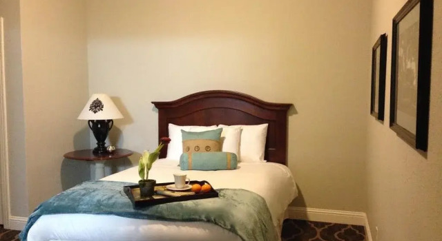 The Dilworth Inn, Reserva ahora Hotel Gonzales Texas