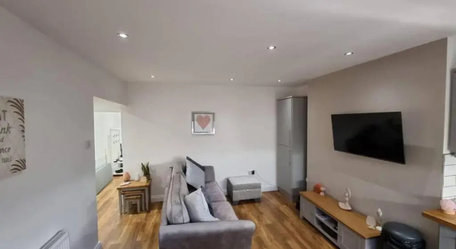 Crystal Cottage - 5 min walk from Holmfirth Town Centre, Varaa Lomakoti Mökit kohteessa Merseyside, Mökki