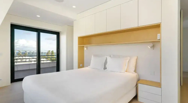 Апартаменты Bachelor Pad In The Sky: Great For Digital Nomads & Remote Workers