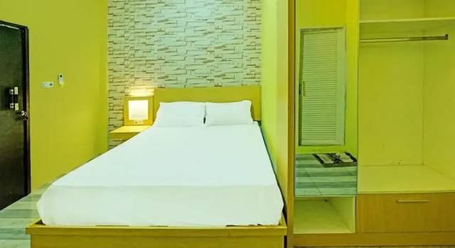 Номер Deluxe Hotel O Callista Homestay Near RSUD Prof. Dr. H. M. Anwar Makkatutu
