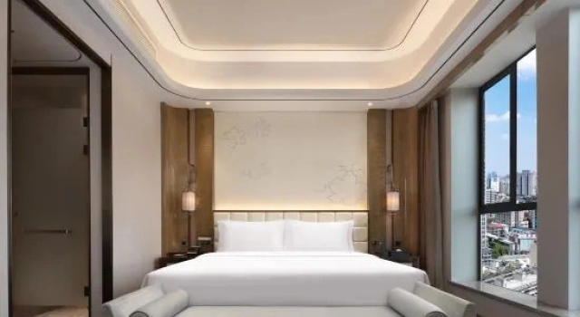 Двухместный люкс Tianhai International Hotel (Changsha Gaoxin District Meixi Lake park)