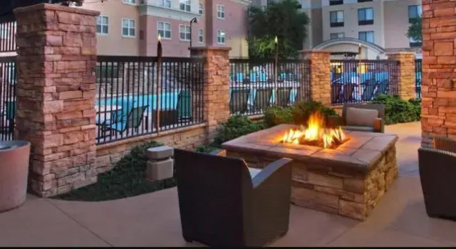 Residence Inn by Marriott Atlanta Covington, Book Hotel Hoteller i Covington med parkering, Parkering