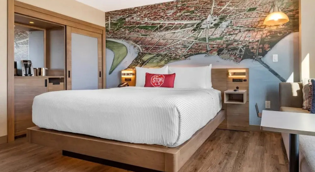 Двухместный номер Premier с видом на город Cambria Hotel Washington DC Navy Yard Riverfront