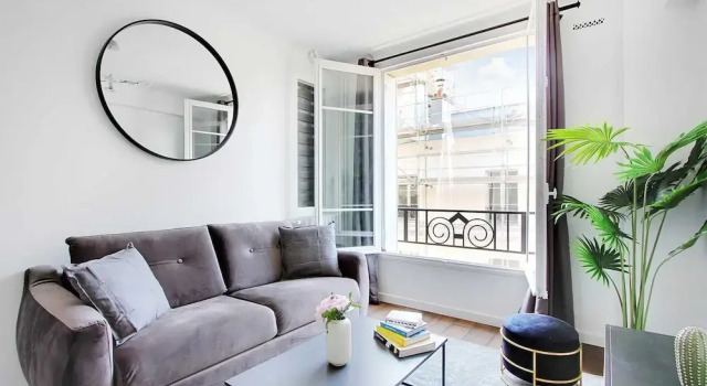 Апартаменты Charming Apartment - 1br/4p - Place des Vosges