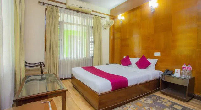 Oyo 520 Hotel Midtown Pokhara, Забронировать Отель Покхара провинция Гандаки-Прадеш