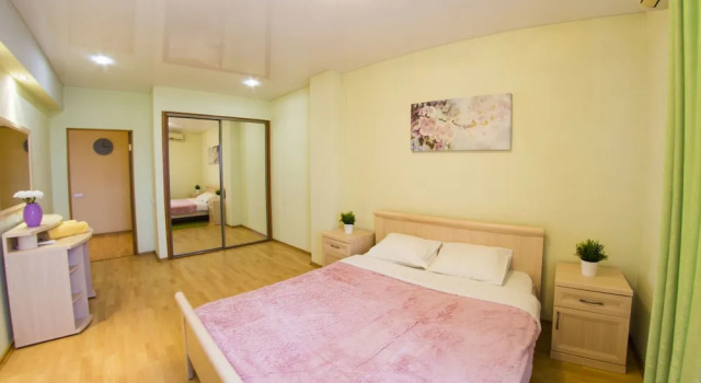 Apartment on Dekabristov 116, Prenota Appartamento Hotel a Omsky District con parcheggio, Parcheggio