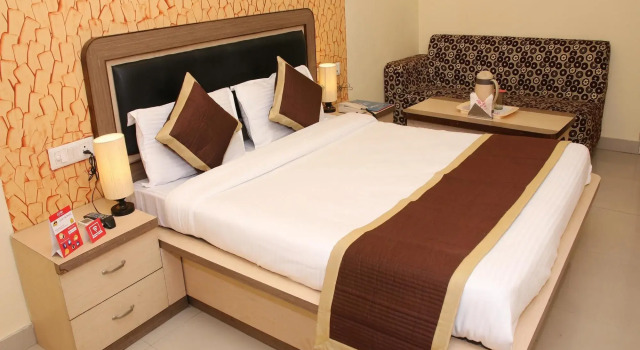 OYO 2722 Hotel Prince, Забронировать Отель Отели штата Раджастхана с парковкой, Парковка