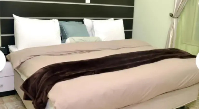 Suite Coronia Hotel