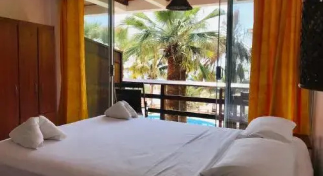 Blue Point Hotel