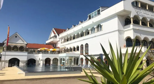 Das-Schmidt Privathotel, Prenota Hotel Hotel a Burgenland con piscina, Piscina