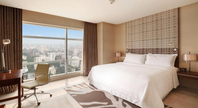 Двухместный номер Standard Crowne Plaza Dhaka Gulshan by IHG