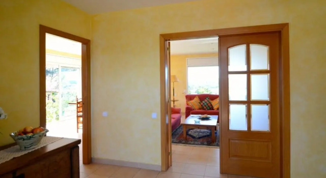 Villa La Romaguera, Buchen Sie Villa Villen in Garrigolas, Villa