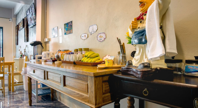 The Guest Hotel - Hostel