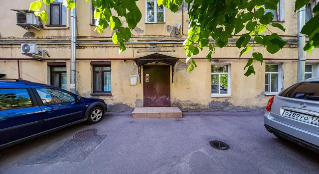 EasyGuest на улице Херсонской 6/13, Забронировать Отель Центральный район Санкт-Петербург, рядом с Площадь Александра Невского