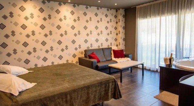 Люкс Standard Hotel Acacias Suites & Spa
