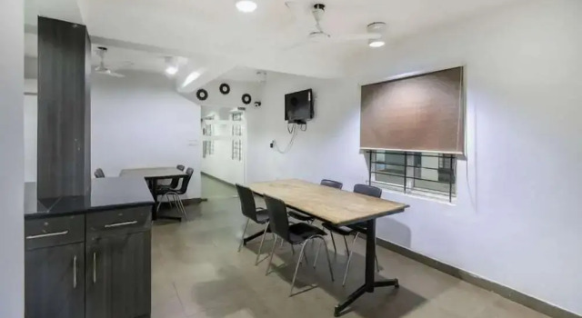 Stayeasy Serviced Apartment, Забронировать Апартаменты/квартира Теруванмиюр Ченнаи
