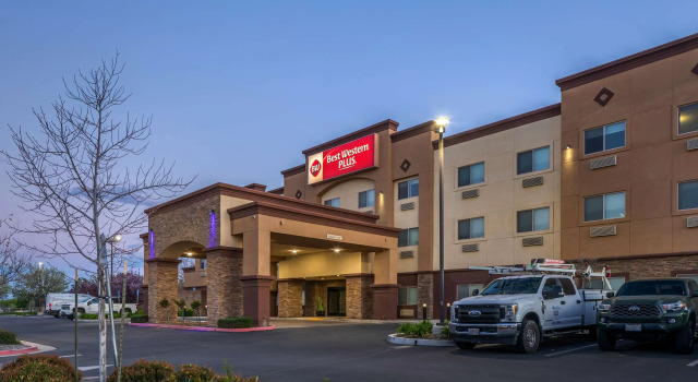 Best Western Plus Taft Inn, Забронировать Отель Тафт штат Калифорния