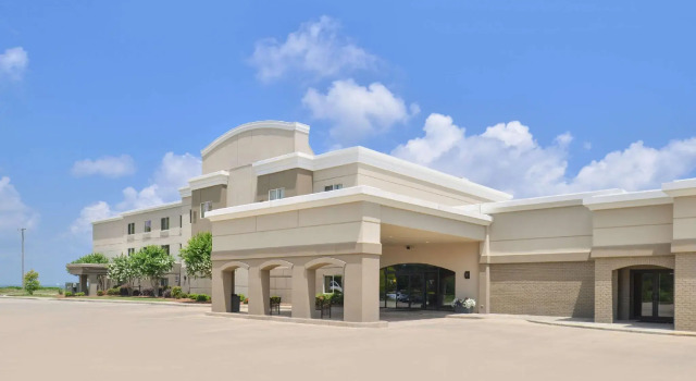 Hotel Vue, Ascend Hotel Collection, Book Hotel Hoteller i Natchez med pool, Swimmingpool