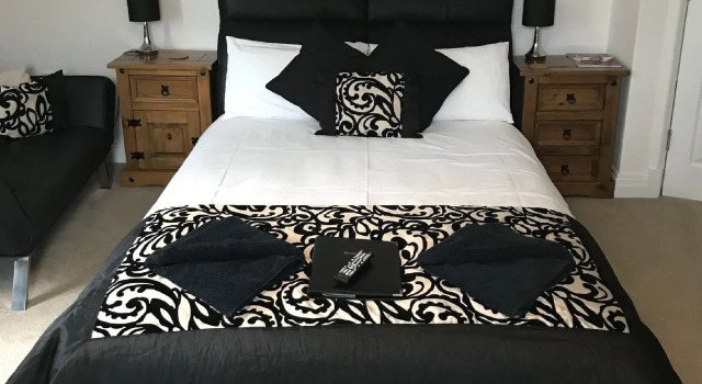 Beightons Bed and Breakfast, Book Hotel Bury St Edmunds Suffolk
