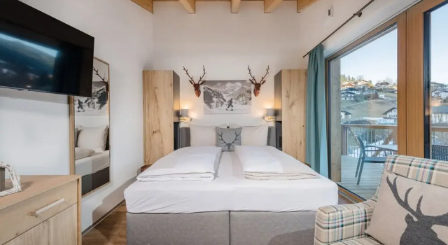 Люкс Deluxe с балконом AlpenParks Hotel & Apartment Hochkönig