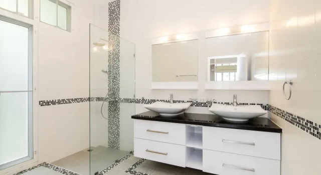 3 Bedroom Pool Villa L53, Забронировать Вилла Отели провинции Прачуапкхирикхан с парковкой, Парковка
