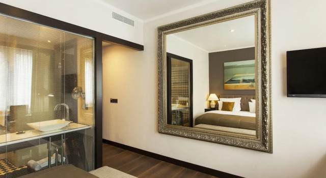 Двухместный номер Quentin Boutique Hotel