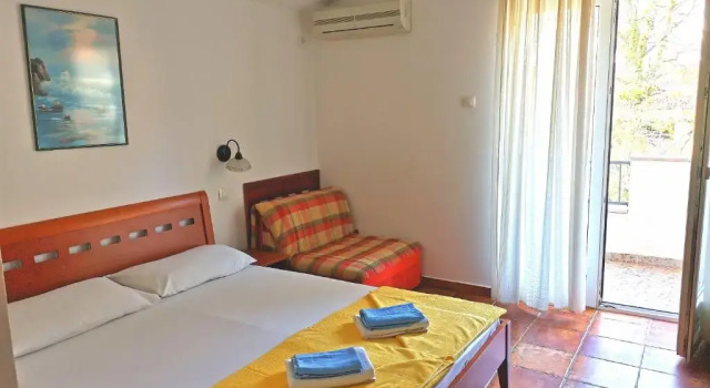 Студия Apartments Maris