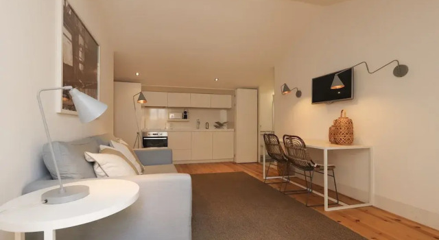 Combro Suites by Homing