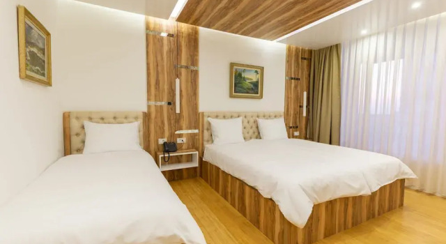 Трёхместный номер Deluxe с балконом Star Hill Hotel
