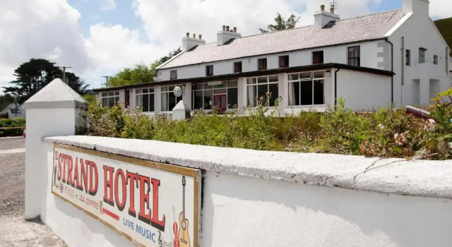 The Strand, Dugort Achill, Prenota Hotel  