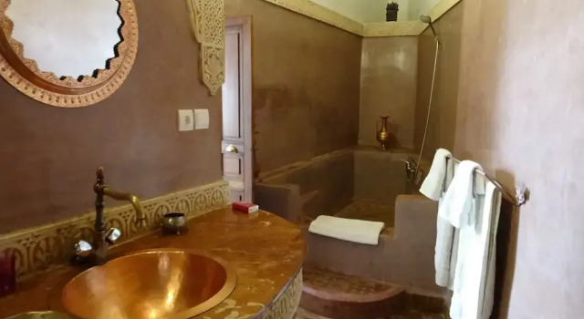 Двухместный номер Comfort Dar Al Safadi