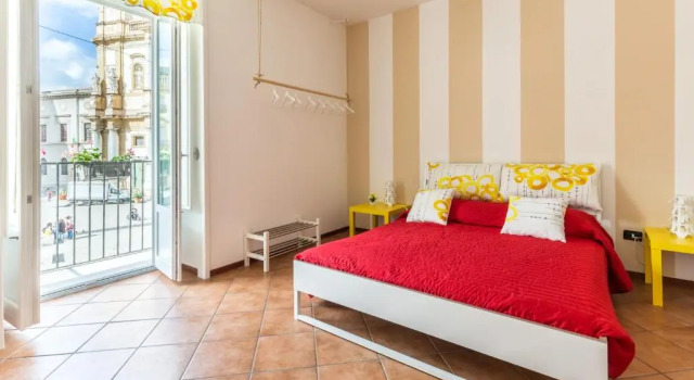Appartamento Biancaneve, Book Apartment Hotels in Sicily with Parking, Parking