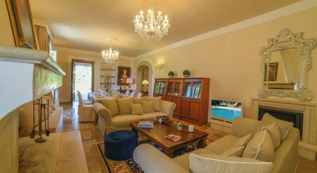 Villa Nina Luxury With Pool, Rezervați Vilă Zollino Salento