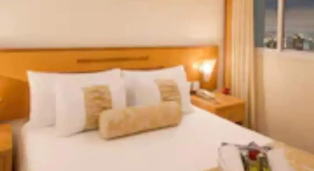 Трёхместный полулюкс с балконом Blue Tree Towers All Suites Santo André