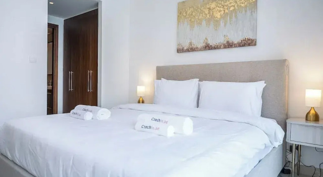 Direct Dubai Mall Access Downtown Boulev, Забронировать Апартаменты/квартира Отели Мадинат-Зайед с парковкой, Парковка