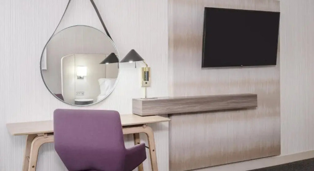 Двухместный номер Deluxe Crowne Plaza Indianapolis-Airport by IHG
