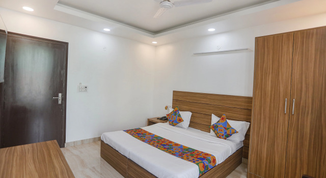 Номер Deluxe FabHotel Unique Stay