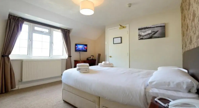 Savoy Country Inn, Varaa Matkakoti Saint Clears Carmarthenshire