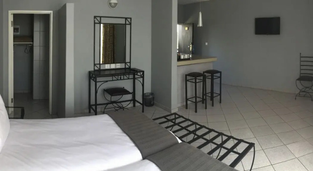 N1 Hotel Samora Machel Harare