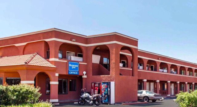Rodeway Inn, Boek Hotel Hotels in Kane County met parkeren, Parkeren