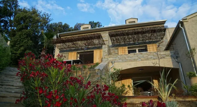 Suites in Erbalunga, Buchen Sie Aparthotel Erbalunga Cap Corse