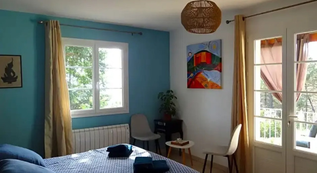 Brin d Ardèche, Prenota Hotel Hotel a Alvernia con parcheggio, Parcheggio